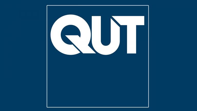 Mẫu thiết kế logo giáo dục QUT 4
